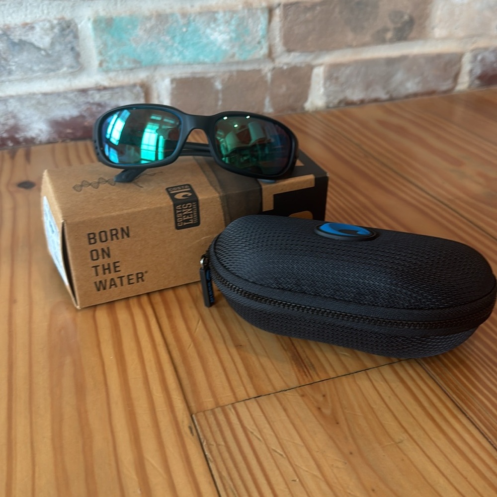 Costa Del Mar Brine Polarized Glasses - Picture 9 of 10